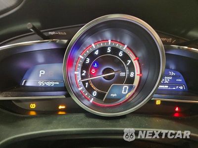 Zdjęcie 9 z 12 samochodu: 2015 MAZDA 3 GRAND TOURING VIN:JM1BM1M38F1260141 - miniatura