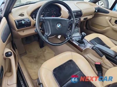 Zdjęcie 8 z 12 samochodu: 1998 BMW Z3 2.8 VIN:4USCJ3322WLC11892 - miniatura