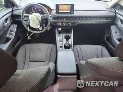 Zdjęcie 8 z 13 samochodu: 2023 HONDA ACCORD LX VIN:1HGCY1F24PA001162 - miniatura