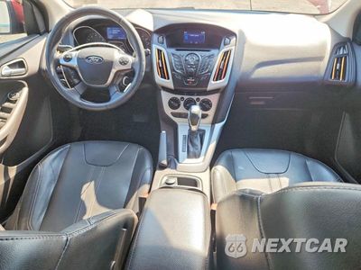 Zdjęcie 8 z 12 samochodu: 2014 FORD FOCUS SE VIN:1FADP3K20EL234129 - miniatura