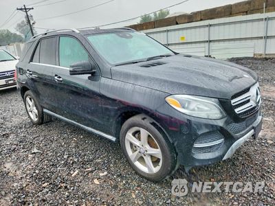 Czwarte zdjęcie samochodu z boku: 2017 MERCEDES-BENZ GLE 350 4MATIC VIN:4JGDA5HBXHA870986 - miniatura