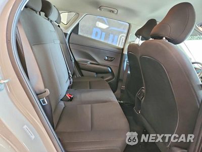 Zdjęcie 10 z 12 samochodu: 2025 HYUNDAI KONA SEL VIN:KM8HBCAB5SU300848 - miniatura