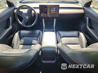 Zdjęcie 8 z 13 samochodu: 2019 TESLA MODEL 3 VIN:5YJ3E1EBXKF497478 - miniatura