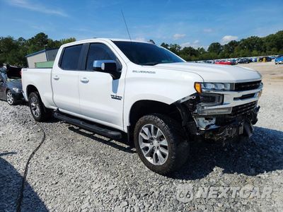 Czwarte zdjęcie samochodu z boku: 2020 CHEVROLET SILVERADO K1500 LT VIN:3GCPYDEK1LG222829 - miniatura