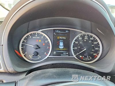 Zdjęcie 9 z 12 samochodu: 2016 NISSAN SENTRA SR VIN:3N1AB7AP1GY262101 - miniatura