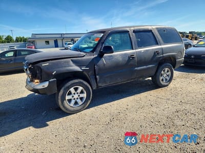 2001 GMC YUKON 1GKEK13T91J154377 - główne zdjęcie licytacji z USA - miniatura