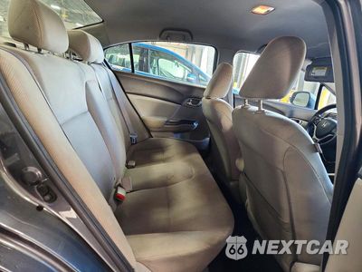 Zdjęcie 10 z 12 samochodu: 2012 HONDA CIVIC LX VIN:19XFB2F57CE001418 - miniatura
