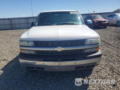 Piąte zdjęcie samochodu w środku: 2000 CHEVROLET SILVERADO K1500 VIN:1GCEK19T6YE418998 - miniatura