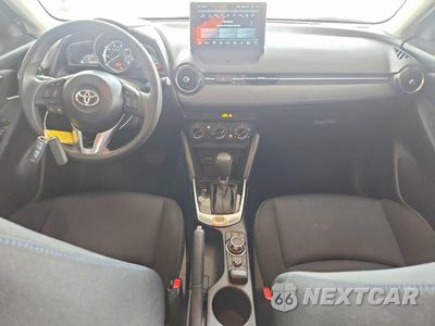 Zdjęcie 8 z 12 samochodu: 2018 TOYOTA YARIS IA BASE VIN:3MYDLBYVXJY331634 - miniatura