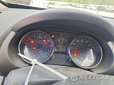 Zdjęcie 9 z 13 samochodu: 2013 NISSAN ROGUE S VIN:JN8AS5MV8DW102557 - miniatura