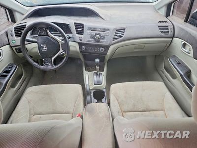 Zdjęcie 8 z 12 samochodu: 2012 HONDA CIVIC LX VIN:2HGFB2F55CH612313 - miniatura