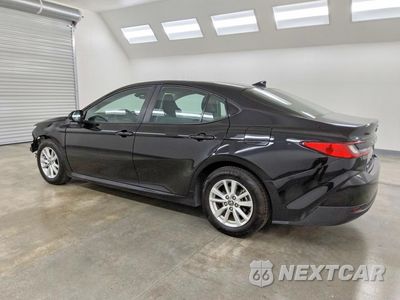 Drugie zdjęcie samochodu z przodu: 2025 TOYOTA CAMRY LE VIN:4T1DAACK8SU058897 - miniatura