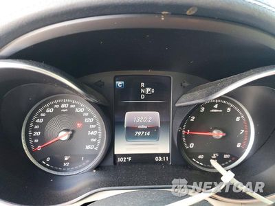 Zdjęcie 9 z 13 samochodu: 2015 MERCEDES-BENZ C 300 4MATIC VIN:55SWF4KB2FU036182 - miniatura