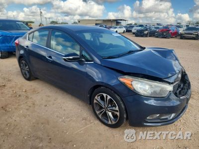 Czwarte zdjęcie samochodu z boku: 2015 KIA FORTE EX VIN:KNAFX4A82F5319930 - miniatura