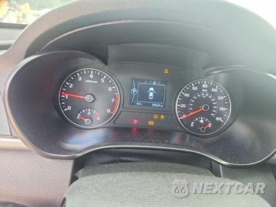Zdjęcie 9 z 12 samochodu: 2018 KIA OPTIMA LX VIN:5XXGT4L32JG251217 - miniatura