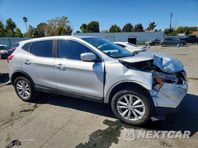 Czwarte zdjęcie samochodu z boku: 2017 NISSAN ROGUE SPORT S VIN:JN1BJ1CP4HW029453 - miniatura