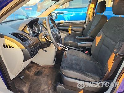 Zdjęcie 7 z 14 samochodu: 2020 DODGE GRAND CARAVAN SE VIN:2C4RDGBG9LR237370 - miniatura