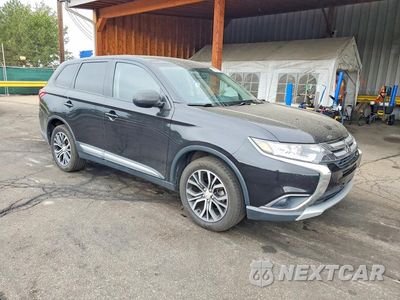 Czwarte zdjęcie samochodu z boku: 2018 MITSUBISHI OUTLANDER SE VIN:JA4AZ3A35JJ005155 - miniatura
