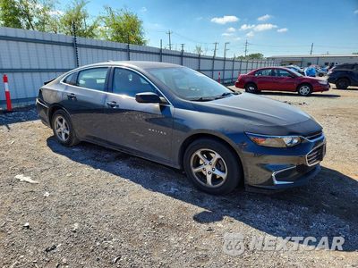 Czwarte zdjęcie samochodu z boku: 2017 CHEVROLET MALIBU LS VIN:1G1ZB5ST6HF279736 - miniatura
