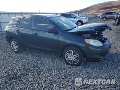 Czwarte zdjęcie samochodu z boku: 2005 TOYOTA MATRIX BASE VIN:2T1KR32EX5C384374 - miniatura