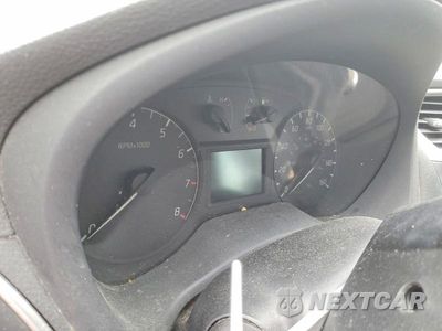 Zdjęcie 9 z 12 samochodu: 2016 NISSAN SENTRA S VIN:3N1AB7AP2GY274225 - miniatura