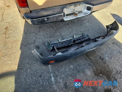 Zdjęcie 12 z 13 samochodu: 2000 TOYOTA TACOMA BASE VIN:5TEVL52N8YZ716756 - miniatura