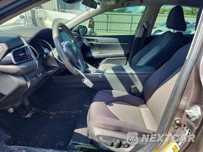 Zdjęcie 13 z 26 samochodu: 2021 TOYOTA CAMRY LE VIN:4T1C11AK0MU582417 - miniatura