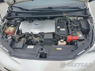 Zdjęcie 12 z 13 samochodu: 2018 TOYOTA PRIUS FOUR TOURING VIN:JTDKARFU6J3055394 - miniatura