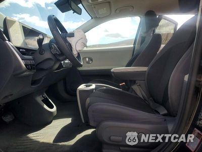 Zdjęcie 7 z 13 samochodu: 2023 HYUNDAI IONIQ 5 SE VIN:KM8KMDAF2PU176327 - miniatura