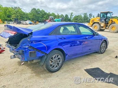 Trzecie zdjęcie samochodu z tyłu: 2024 HYUNDAI ELANTRA VIN:KMHLM4DG4RU652573 - miniatura