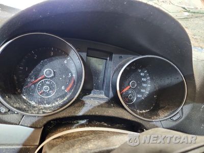 Zdjęcie 9 z 14 samochodu: 2013 VOLKSWAGEN GOLF VIN:WVWNM7AJ0DW015160 - miniatura