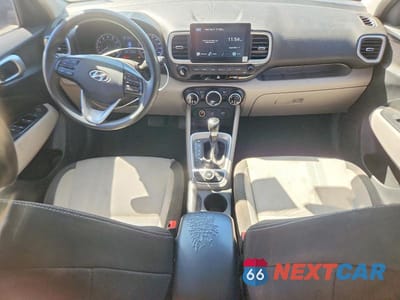 Zdjęcie 8 z 13 samochodu: 2020 HYUNDAI VENUE SEL VIN:KMHRC8A39LU020066 - miniatura