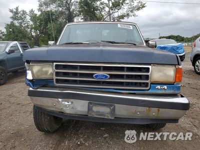 Piąte zdjęcie samochodu w środku: 1990 FORD F150 VIN:1FTEF14Y6LNB05322 - miniatura