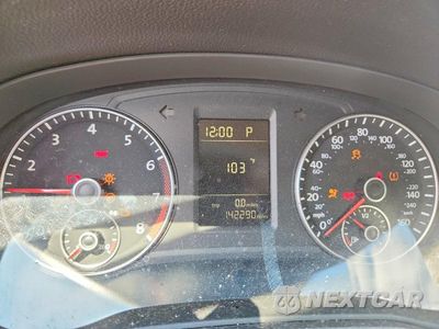 Zdjęcie 9 z 13 samochodu: 2015 VOLKSWAGEN PASSAT S VIN:1VWAT7A31FC027032 - miniatura