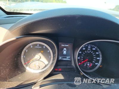 Zdjęcie 9 z 12 samochodu: 2014 HYUNDAI SANTA FE SPORT 2.4L VIN:5XYZU3LB7EG213314 - miniatura