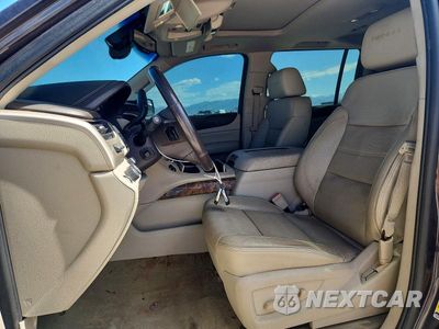 Zdjęcie 7 z 13 samochodu: 2016 GMC YUKON XL DENALI VIN:1GKS2HKJ5GR271542 - miniatura