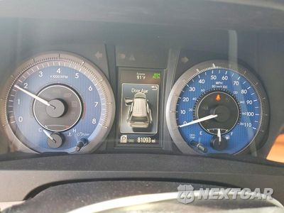 Zdjęcie 9 z 14 samochodu: 2018 TOYOTA SIENNA XLE 8-PASSENGER VIN:5TDYZ3DC4JS904432 - miniatura