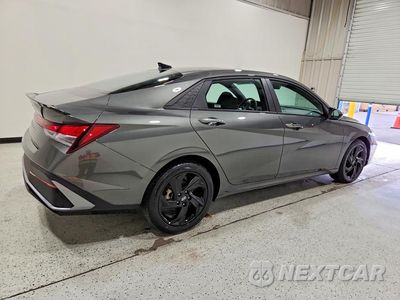 Trzecie zdjęcie samochodu z tyłu: 2026 HYUNDAI ELANTRA SEL SPORT VIN:KMHLM4DGXTU170858 - miniatura