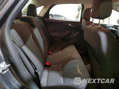 Zdjęcie 10 z 12 samochodu: 2018 FORD FOCUS SE VIN:1FADP3FE1JL301223 - miniatura