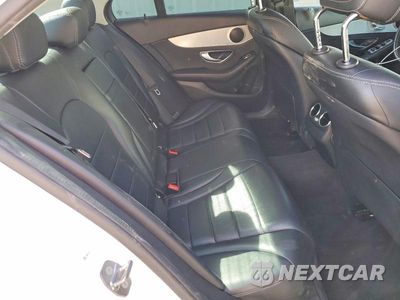 Zdjęcie 10 z 12 samochodu: 2016 MERCEDES-BENZ C 300 VIN:55SWF4JB9GU164986 - miniatura