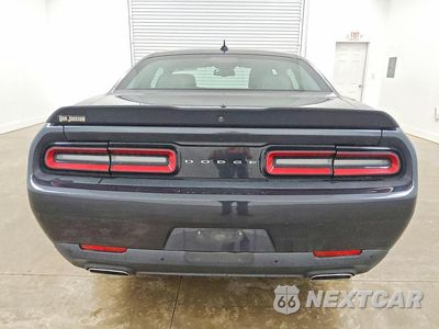 Zdjęcie 6 z 12 samochodu: 2018 DODGE CHALLENGER SXT VIN:2C3CDZAG1JH339322 - miniatura