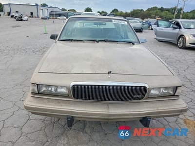 Piąte zdjęcie samochodu w środku: 1996 BUICK CENTURY SPECIAL VIN:1G4AG55M5T6489887 - miniatura