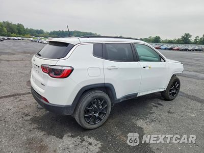 Trzecie zdjęcie samochodu z tyłu: 2022 JEEP COMPASS LATITUDE LUX VIN:3C4NJDFB5NT125931 - miniatura