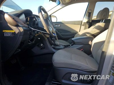 Zdjęcie 7 z 13 samochodu: 2017 HYUNDAI SANTA FE SE VIN:KM8SMDHF5HU251772 - miniatura