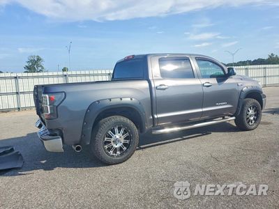 Trzecie zdjęcie samochodu z tyłu: 2011 TOYOTA TUNDRA CREWMAX SR5 VIN:5TFDW5F18BX171652 - miniatura
