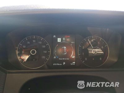 Zdjęcie 9 z 13 samochodu: 2019 LAND ROVER RANGE ROVER VELAR S VIN:SALYB2EX3KA797932 - miniatura