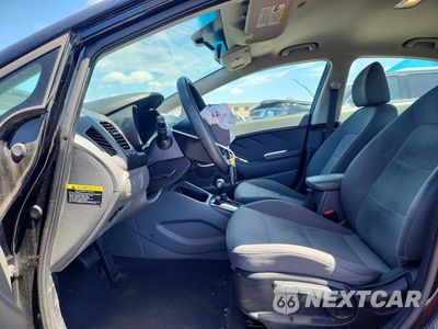 Zdjęcie 7 z 12 samochodu: 2017 KIA FORTE LX VIN:3KPFK4A73HE145835 - miniatura