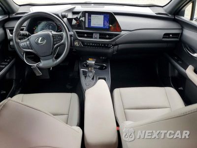 Zdjęcie 8 z 12 samochodu: 2023 LEXUS UX 250H BASE VIN:JTHX6JBH5P2146980 - miniatura