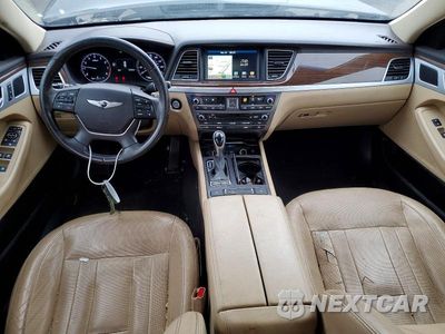 Zdjęcie 8 z 12 samochodu: 2017 GENESIS G80 3.8 VIN:KMHGN4JE4HU178219 - miniatura