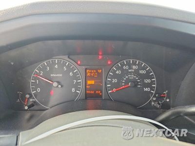 Zdjęcie 9 z 12 samochodu: 2013 NISSAN NV 2500 VIN:1N6BF0LX4DN113620 - miniatura